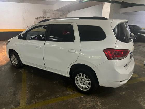 CHEVROLET SPIN 1.8 LT 8V FLEX 4P MANUAL